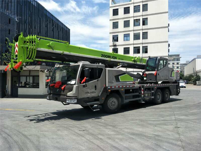 德惠市随车吊师傅告诉你租赁随车吊车如何区分吨位